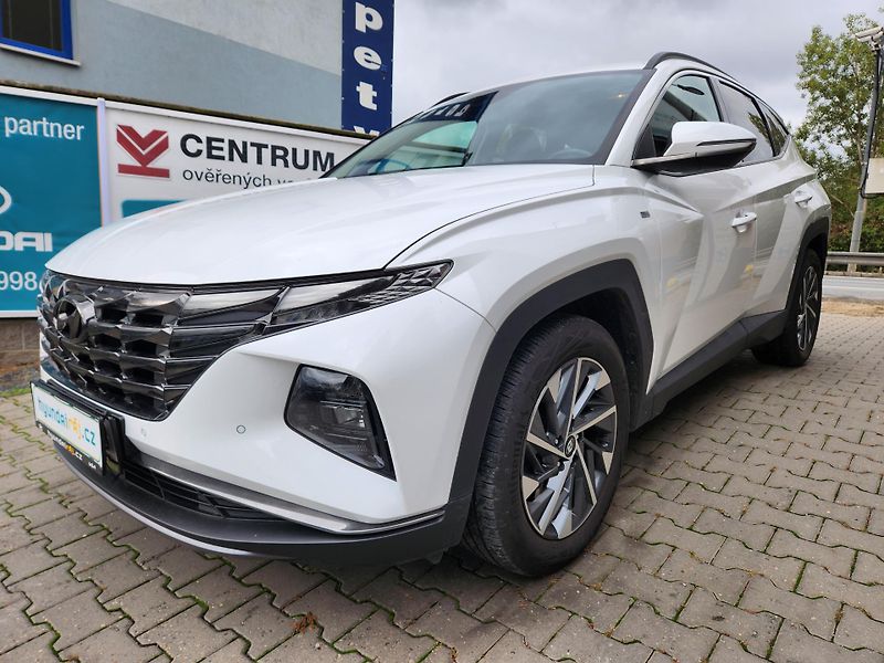 Hyundai Tucson 1.6-AUTOMAT-NAVI-KAMERA - fotka 10 z 23