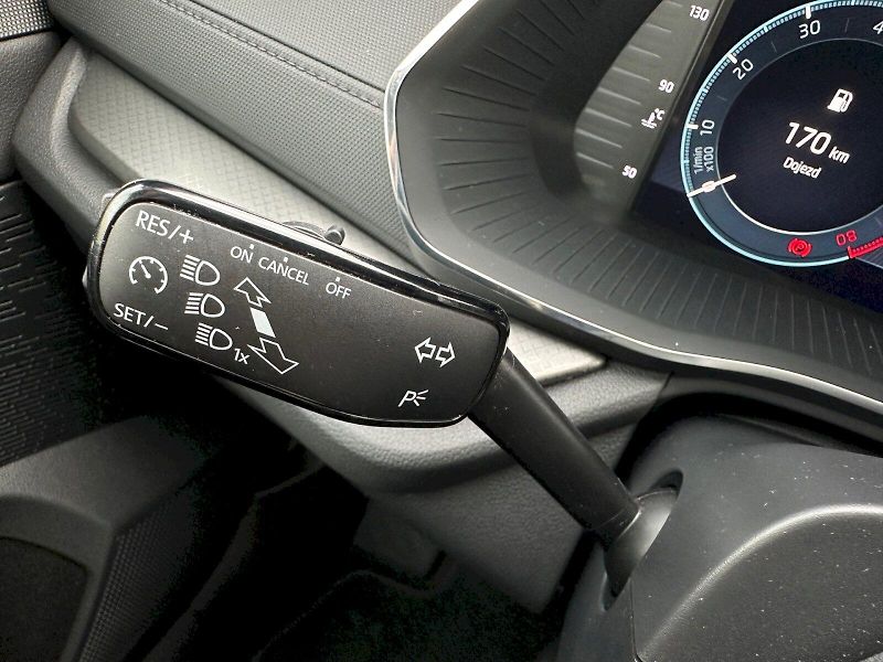 Škoda Octavia (2023) 1,5 TSI / 110 KW / Ambition Pl - fotka 19 z 27