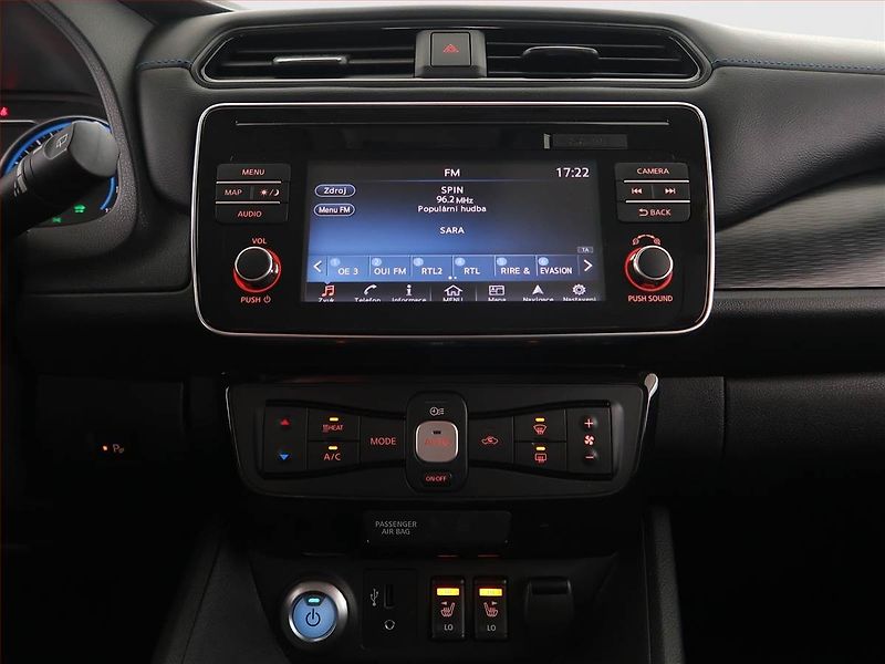 Nissan Leaf (2018) 40 kWh, SoH 87%, Automat - fotka 12 z 21