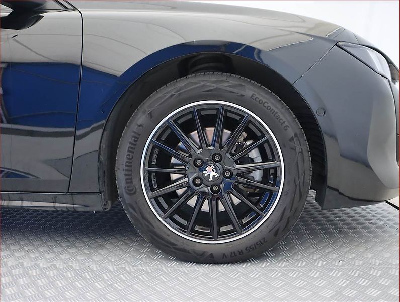 Peugeot 508 (2021) 1.5 BlueHDi, Automat, Kůže - fotka 15 z 23