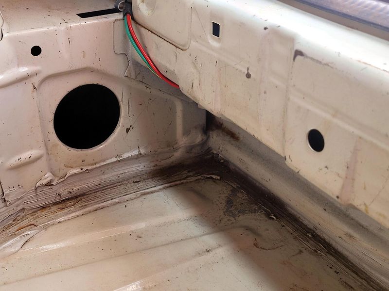 Škoda Favorit 135L,CZ, 1.majitel, GARÁŽOVANÝ - fotka 33 z 50