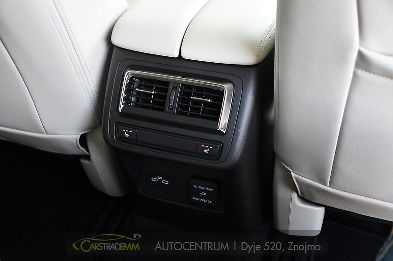Mazda CX-60 2.5 PHEV TAKUMI ACC HUD BOSE - fotka 21 z 59