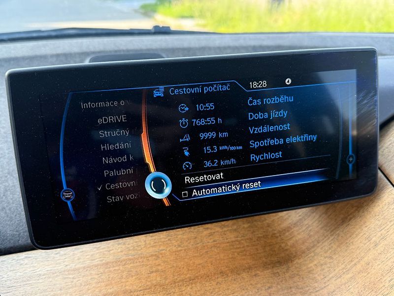 BMW i3 - fotka 36 z 53