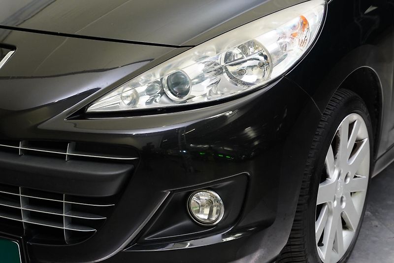 Peugeot 207 - fotka 9 z 23