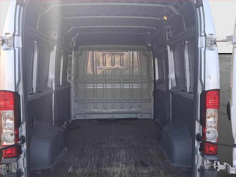 Citroën Jumper (2012) 2.2 HDi, L2H2, 1.0t, ČR - fotka 12 z 19