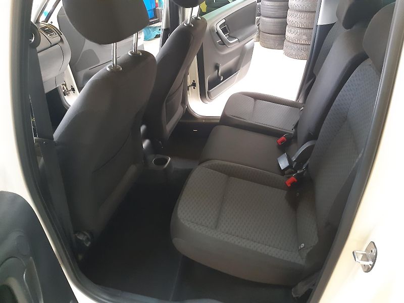 Škoda Roomster 1.2 TSI DIGIKLIMA TEMPOMAT     - fotka 15 z 20