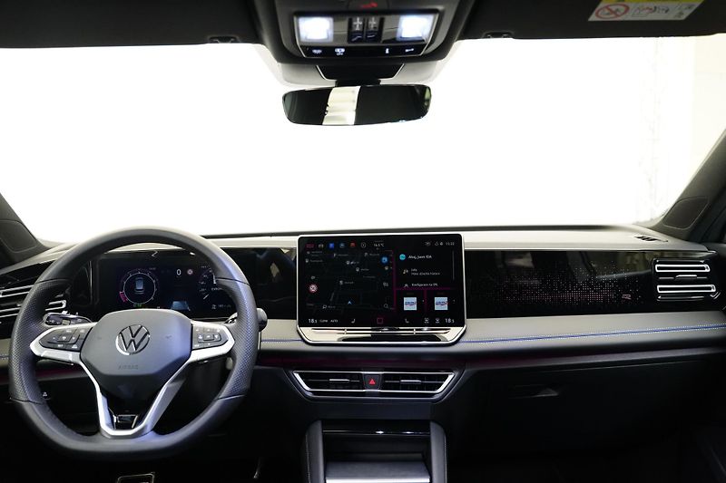 Volkswagen Tiguan - fotka 5 z 26