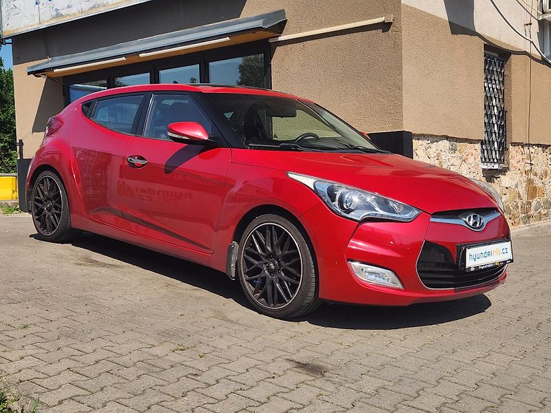 Hyundai Veloster (2011) 1.6-NAVI-KAMERA-PANORAMA - fotka 5 z 12