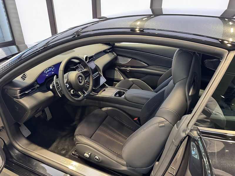 Maserati GranTurismo (2024) Folgore  - fotka 10 z 20