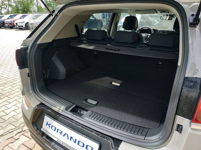 KGM Korando 1.5T, Style+2WD, AT, SKLADEM - fotka 10 z 31