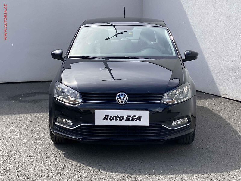 Volkswagen Polo (2015) 1.0 MPi, Comfortline - fotka 2 z 18