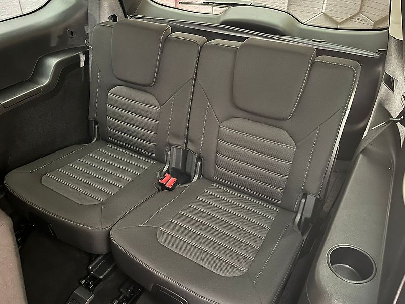 Ford Galaxy 2.5 HEV TITANIUM LED 7míst - fotka 29 z 66