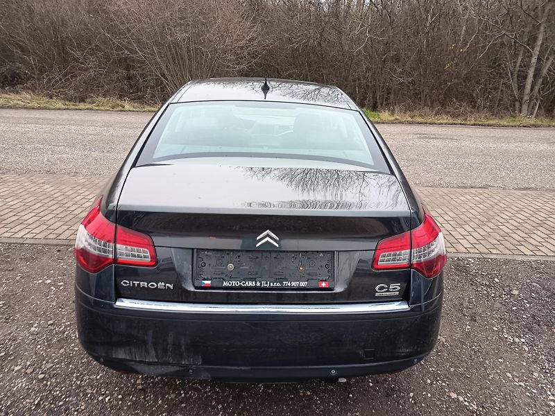 Citroën C5 (2011) 1.6i Automat - fotka 13 z 43