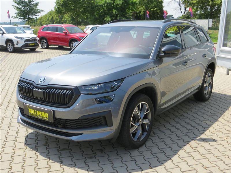 Škoda Kodiaq 2,0 TDI Sportline DSG Matrix - fotka 3 z 34