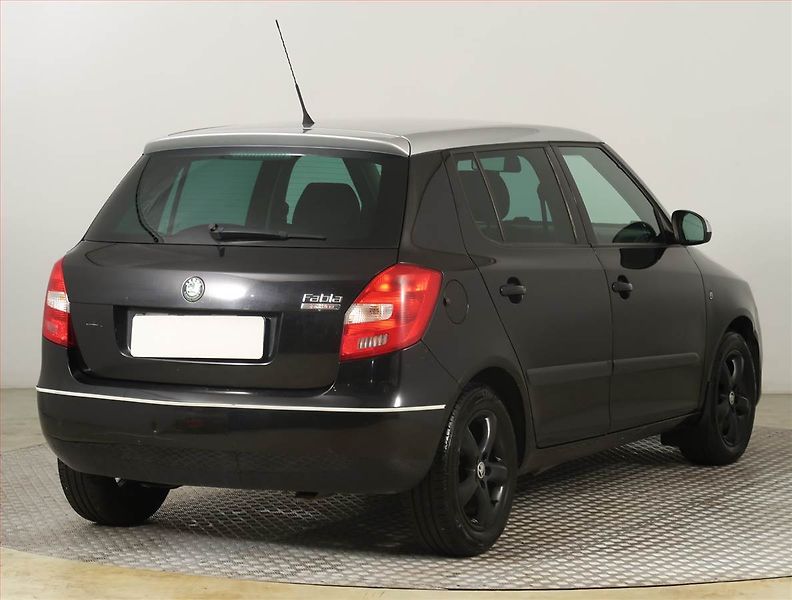 Škoda Fabia (2010) Sport 1.2 TSI, po STK - fotka 5 z 15