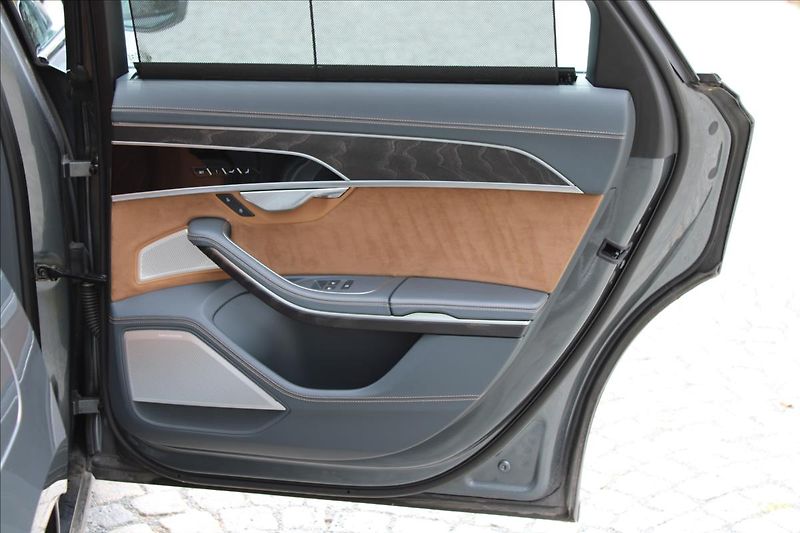 Audi A8 60 TDI V8 Q/TOP-VÝB/DPH - fotka 33 z 48