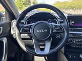 Kia Ceed 1,5 TGDi AT TOP PLNÝservisKIA - náhled 16
