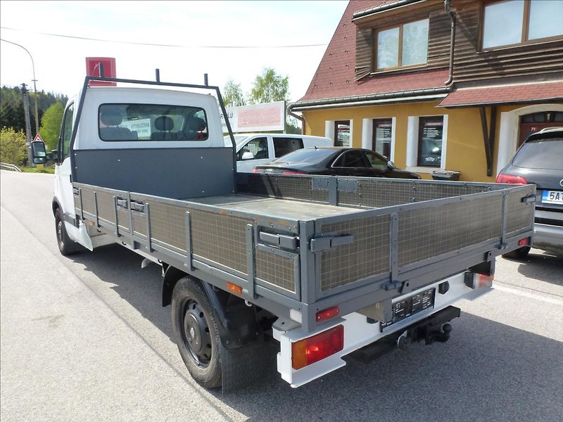 Renault Master 2,5 DCI Valník  150 - fotka 11 z 49