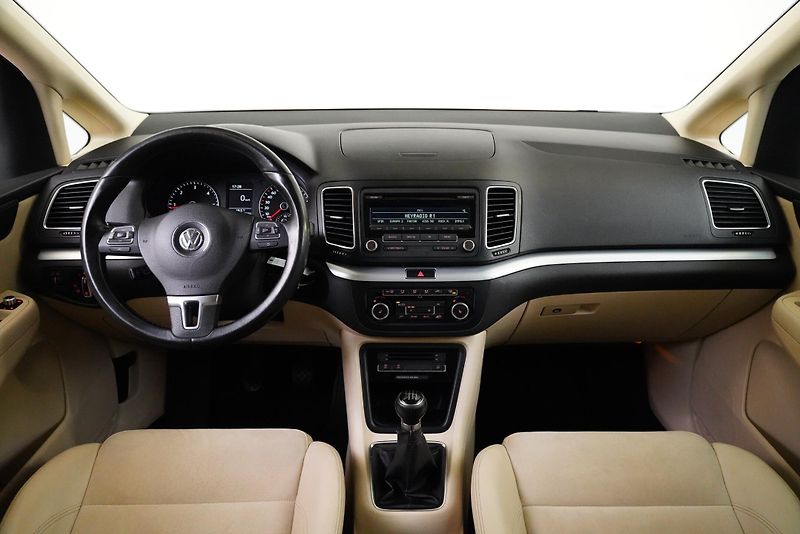 Volkswagen Sharan - fotka 5 z 25