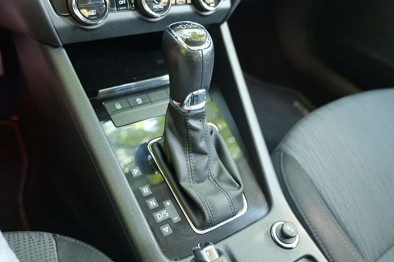Škoda Octavia 1.0 TSI DSG CarPlay Tažné Senz - fotka 20 z 30