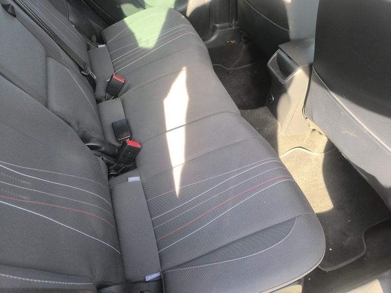 Seat Altea 2.0TDI 4X4 103KW,KRÁSNÁ,165TKM - fotka 8 z 25