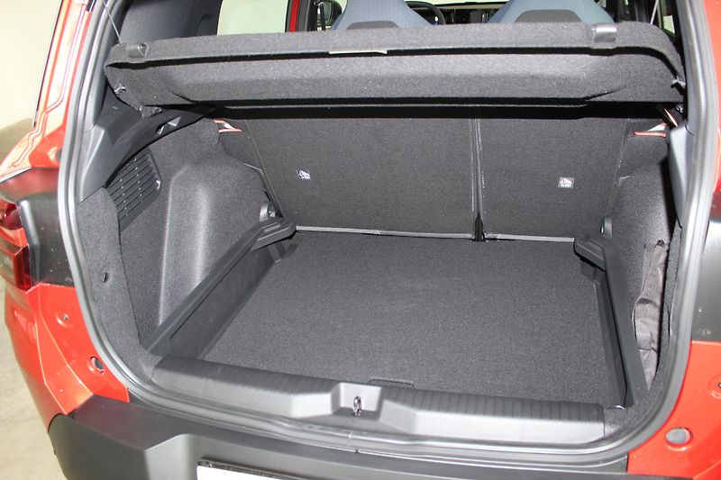 Opel Frontera (2026) Edition Hybrid 1.2 TURBO 81kW - fotka 16 z 16
