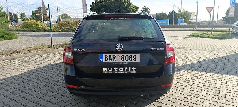 Škoda Octavia (2017) - fotka 5 z 22