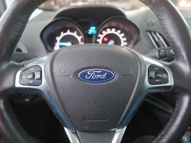 Ford Tourneo Courier (2017) Trend 1.0 EcoBoost, 5Míst, ČR - fotka 15 z 16