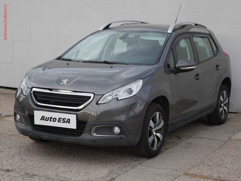 Peugeot 2008 (2016) 1.2 PT, 1.maj,ČR, servis - fotka 3 z 20