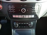 Mercedes-Benz Třídy B (2018) 2.2 CDi, ČR, AT, LED, kamera - náhled 16