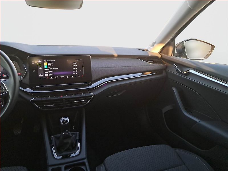 Škoda Octavia (2022) 2.0 TDI - fotka 7 z 18