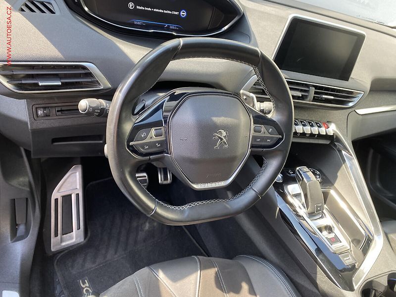 Peugeot 3008 (2020) 1.2PT, Crossway, AT, TZ, navi - fotka 12 z 20
