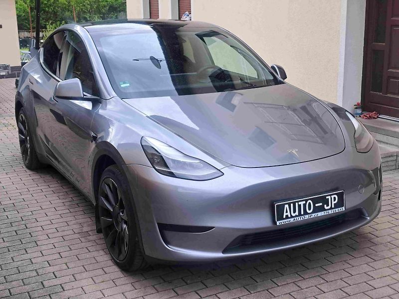 Tesla Model Y (2024) RWD   Standard Range   SOH-96% - fotka 2 z 15