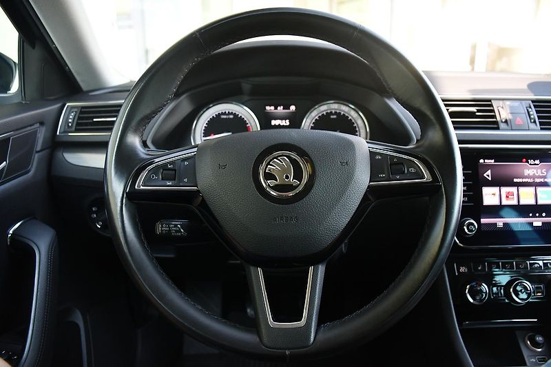 Škoda Superb 1,5TSi STYLE - fotka 29 z 57