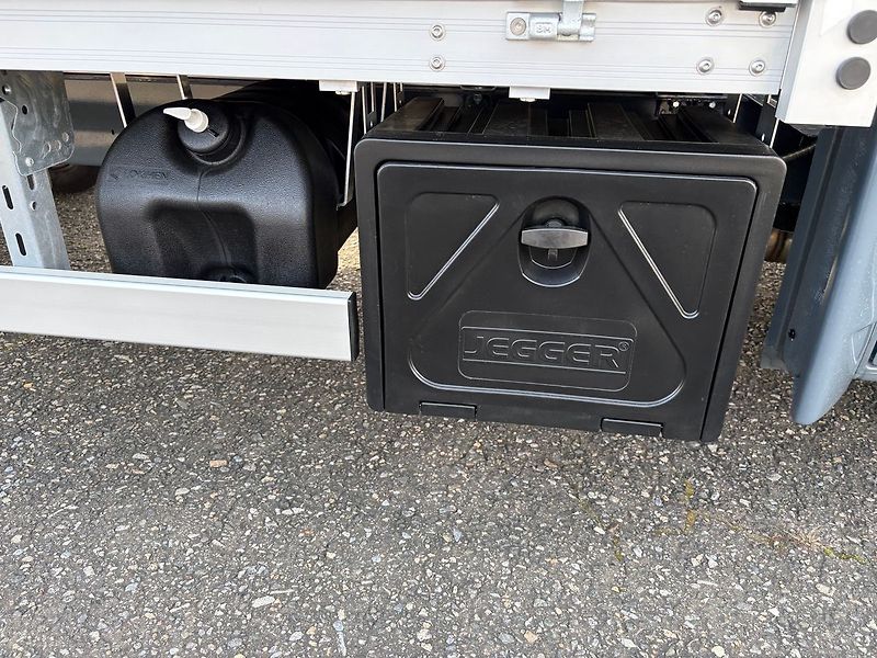 Renault Master (2026) 170k, 10EP, Spaní, Hydr.čelo - fotka 23 z 23