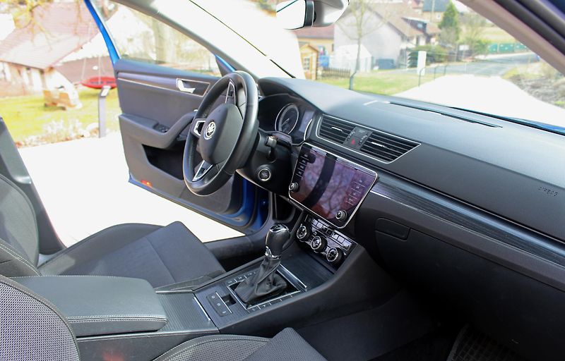 Škoda Superb (2019) - fotka 3 z 9