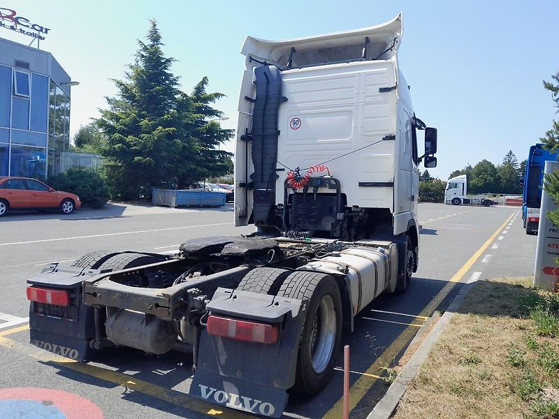 Volvo FH 500 LowDeck - fotka 12 z 39