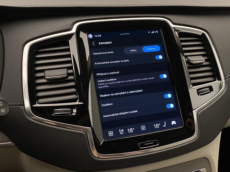 Volvo XC90 B5 AWD BRIGHT PLUS - fotka 58 z 66