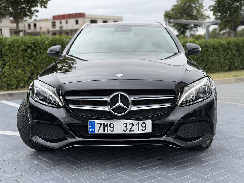 Mercedes-Benz Třídy C (2015) 200d 100 kW / tažné - fotka 7 z 23