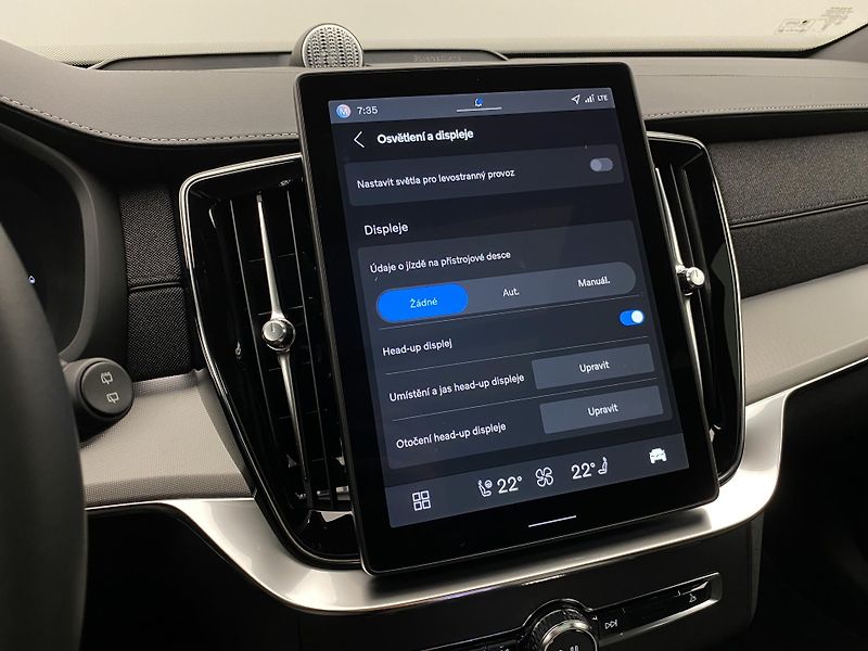 Volvo XC90 (2025) T8 AWD RECHARGE BLACK EDITION  - fotka 64 z 80