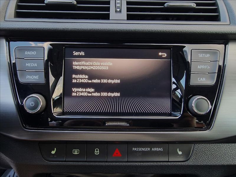 Škoda Fabia 1.0 TSI Style Combi,ČR,1.Maj. - fotka 30 z 48