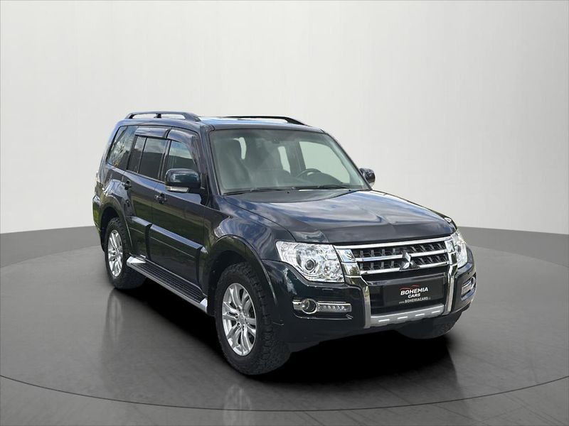 Mitsubishi Pajero 3,2 DI-D ČR SERVIS NT - fotografie inzerátu