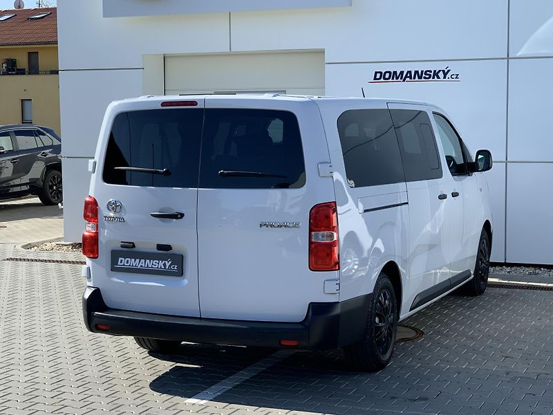 Toyota ProAce Verso SHUTTLE 2.0 D-4D L2 106kW MAN6 - fotka 3 z 24