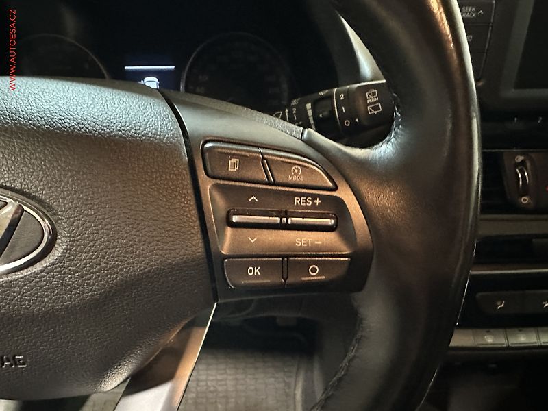 Hyundai i30 (2019) 1.6 CRDi, 2.maj,ČR, servis - fotka 13 z 22