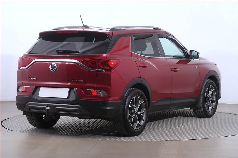 SsangYong Korando (2023) Style 1.5 T-GDI - fotka 5 z 24