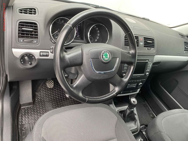 Škoda Yeti (2013) 2.0 TDi 4x4, Ambition, TZ, - fotka 12 z 18
