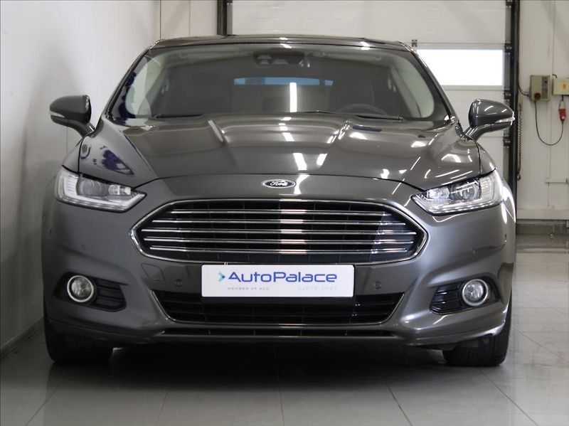 Ford Mondeo 2,0 TDCi 132kW AT Pano. Kůže - fotka 2 z 14