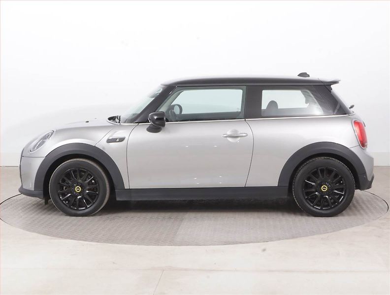 Mini Ostatní (2023) Cooper SE 32 kWh, SoH 97% - fotka 3 z 17