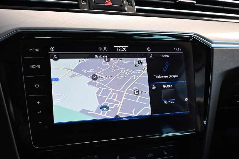 Volkswagen Passat (2023) 2.0 LED ACC VIRTUAL Tažné kame - fotka 17 z 38