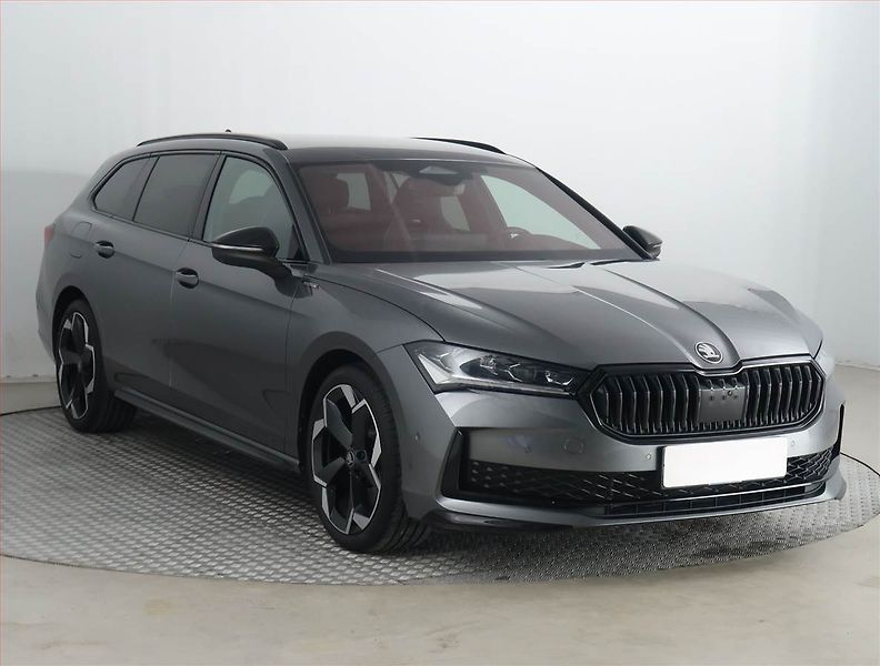 Škoda Superb (2025) 2.0 TDI - fotka 1 z 21